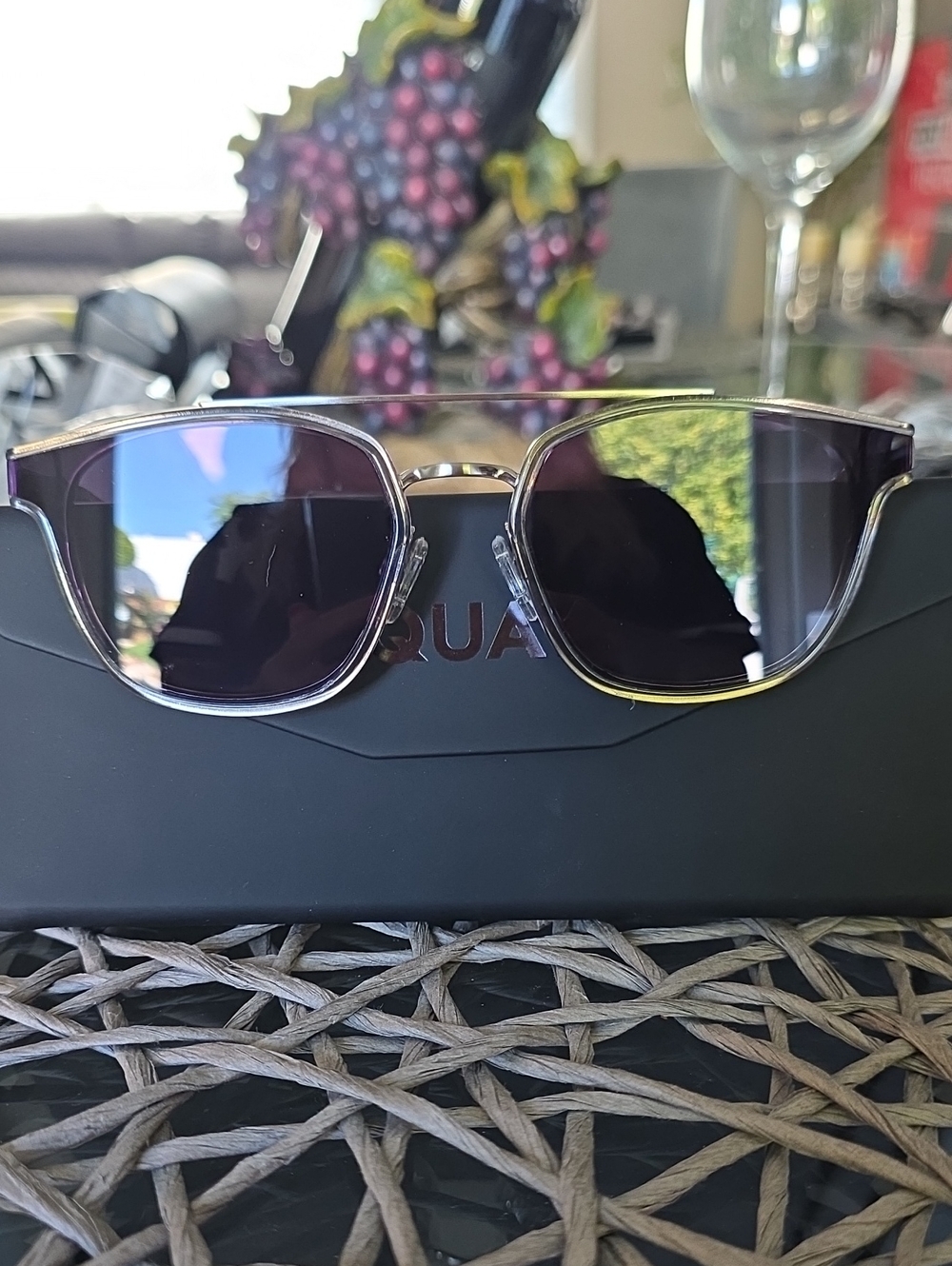 Quay Getaway Australia Silver Metal Frame Sunglasses